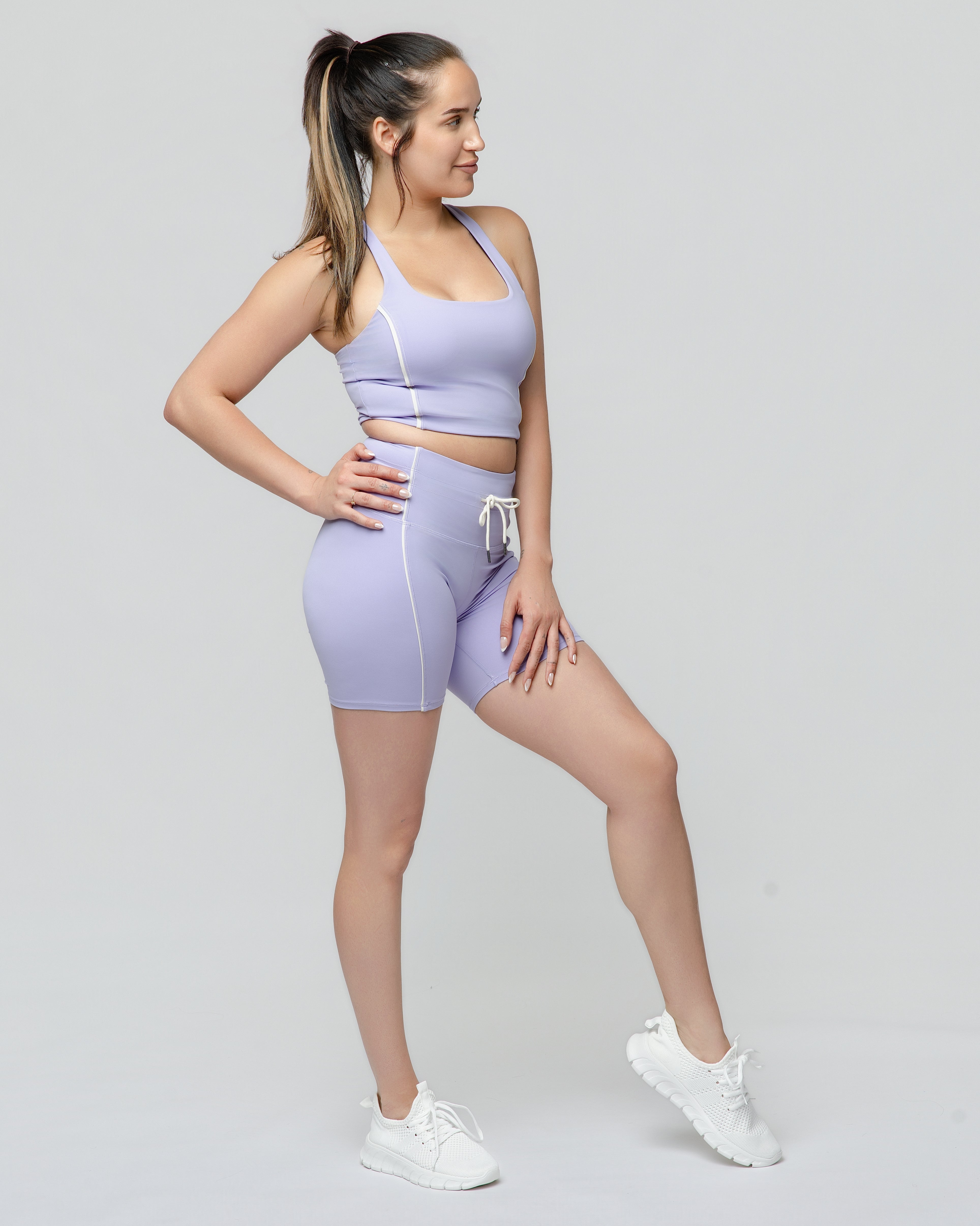 Momentum Piped Short in Lavender